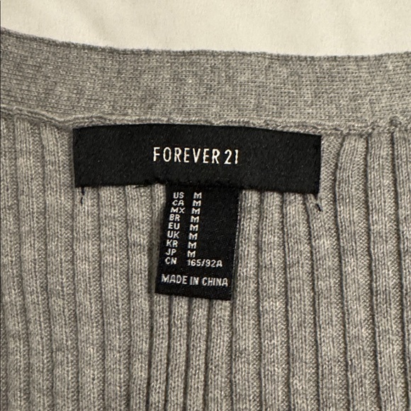 Gray Long Ribbed Button-Up Cardigan - Picture 2 of 4